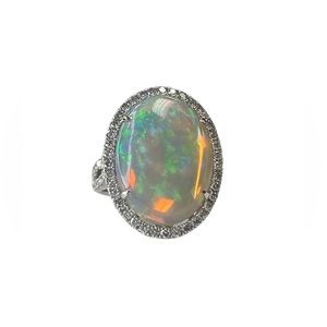 Authentic Luxury 18WK 9.47 Ct Opal Ring